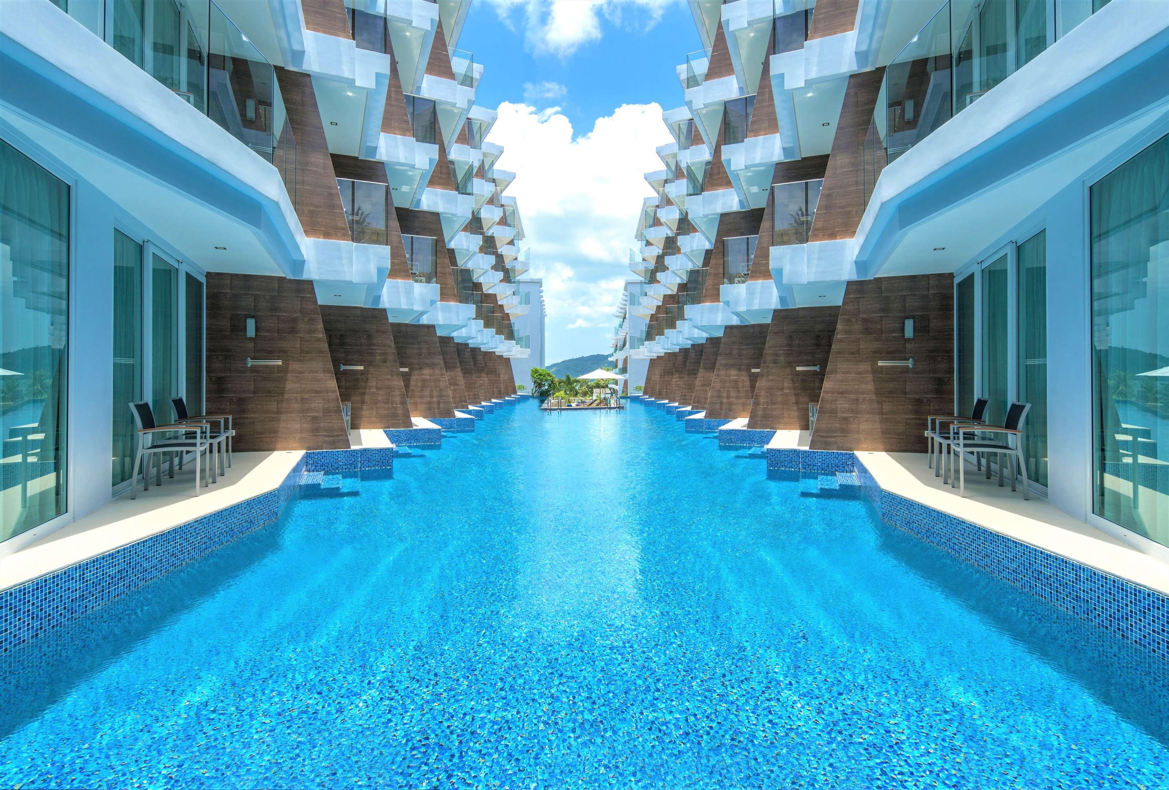 The Beachfront Hotel Phuket Rawai Exterior photo