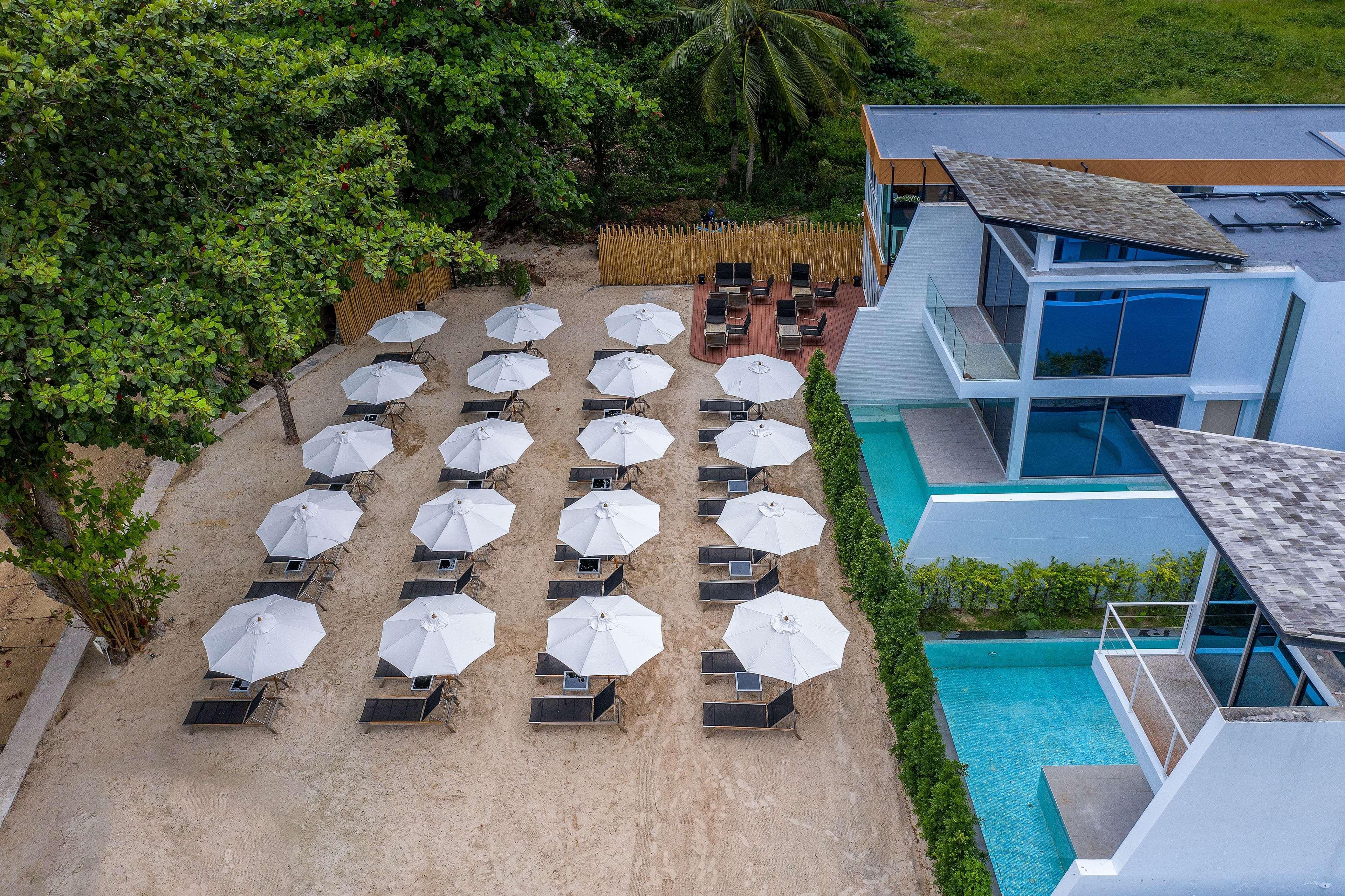 The Beachfront Hotel Phuket Rawai Exterior photo